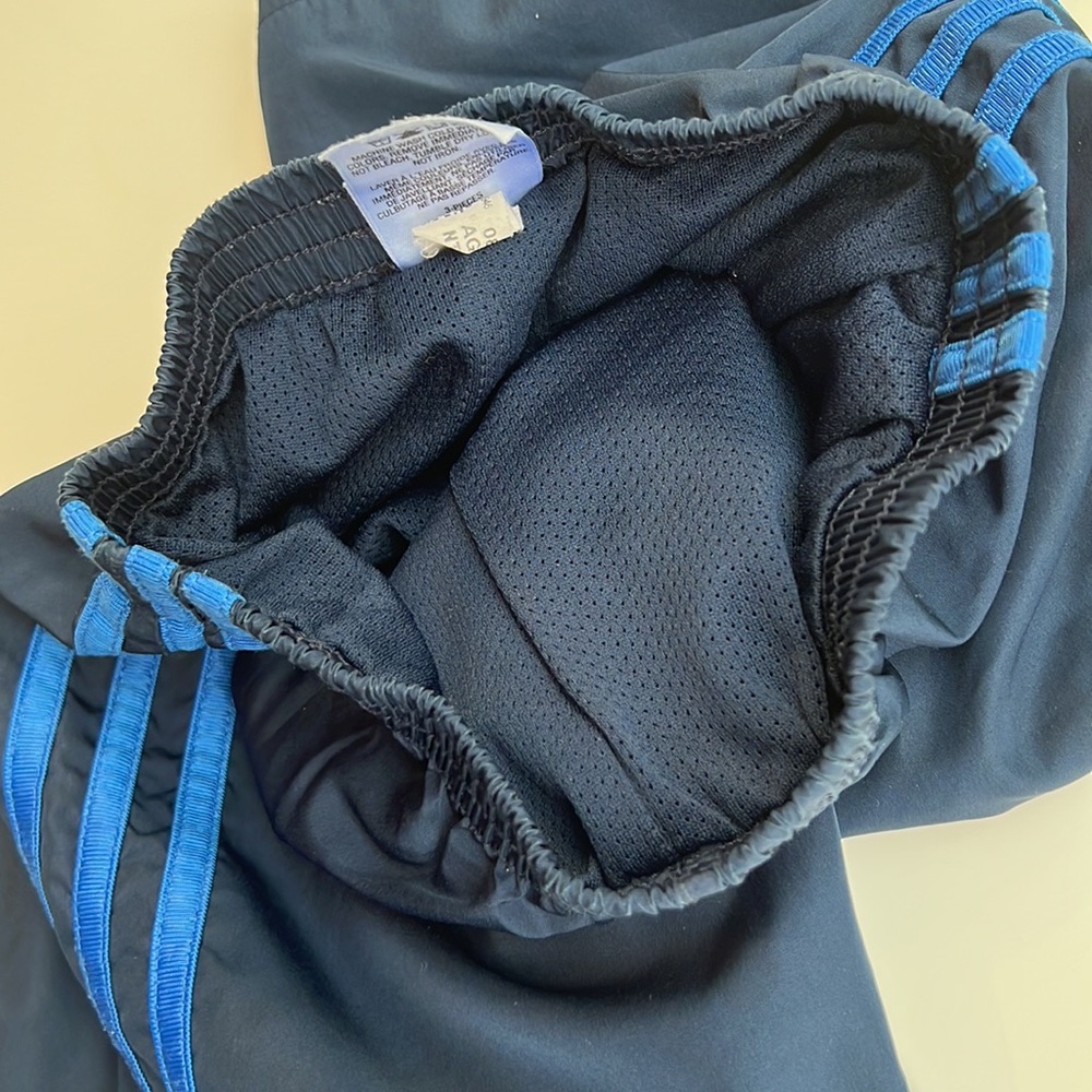 Adidas pants - Picture 4 of 6